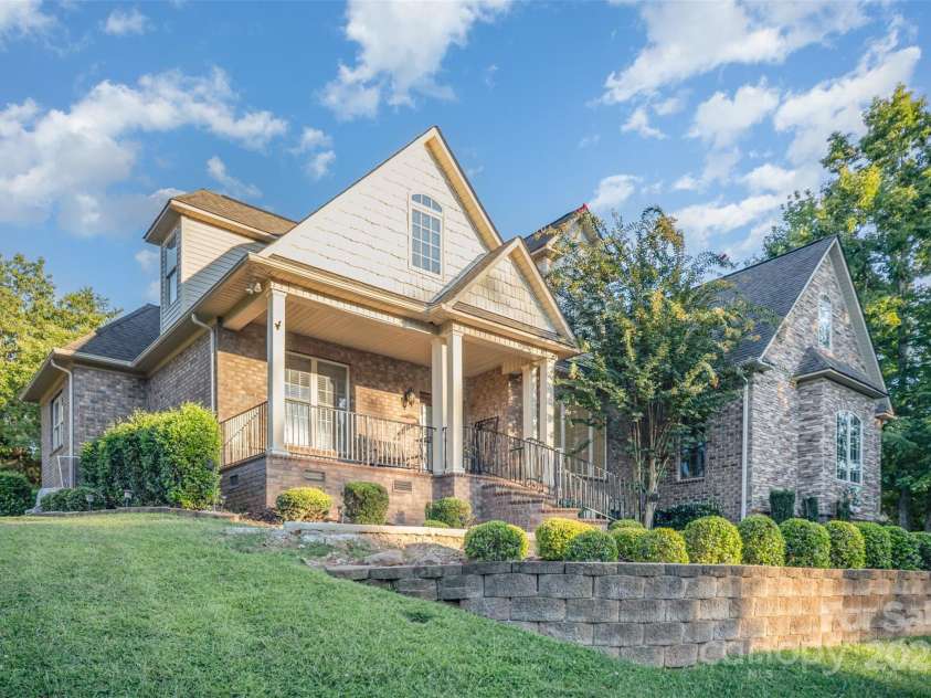 770 Cooks Cove Ridge, Clover, SC 29710.  MLS# CAR4291203, YatesRealty ID 3279. 