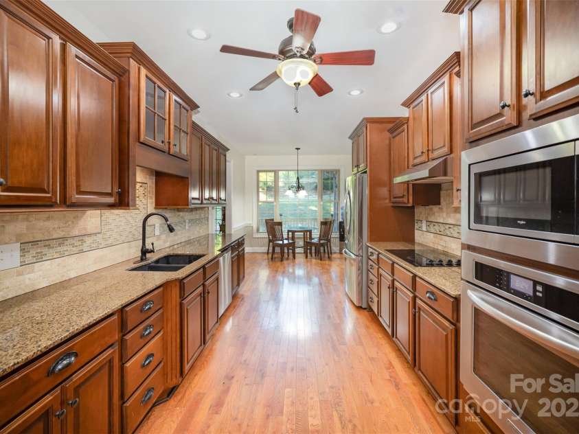 770 Cooks Cove Ridge, Clover, SC 29710.  MLS# CAR4291203, YatesRealty ID 3279. 