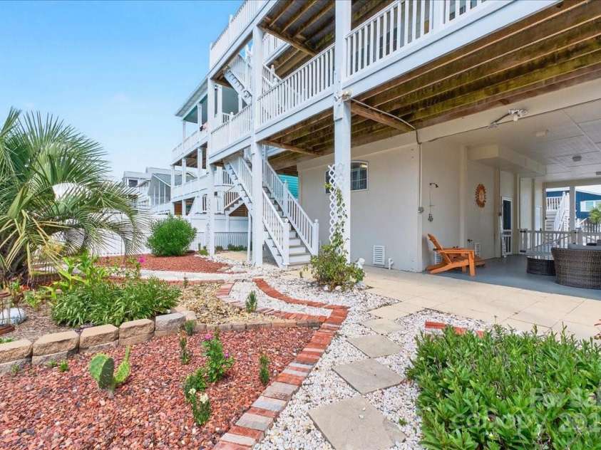 114 Second Street, Ocean Isle, NC 28469.  MLS# CAR4289418, YatesRealty ID 32794. 