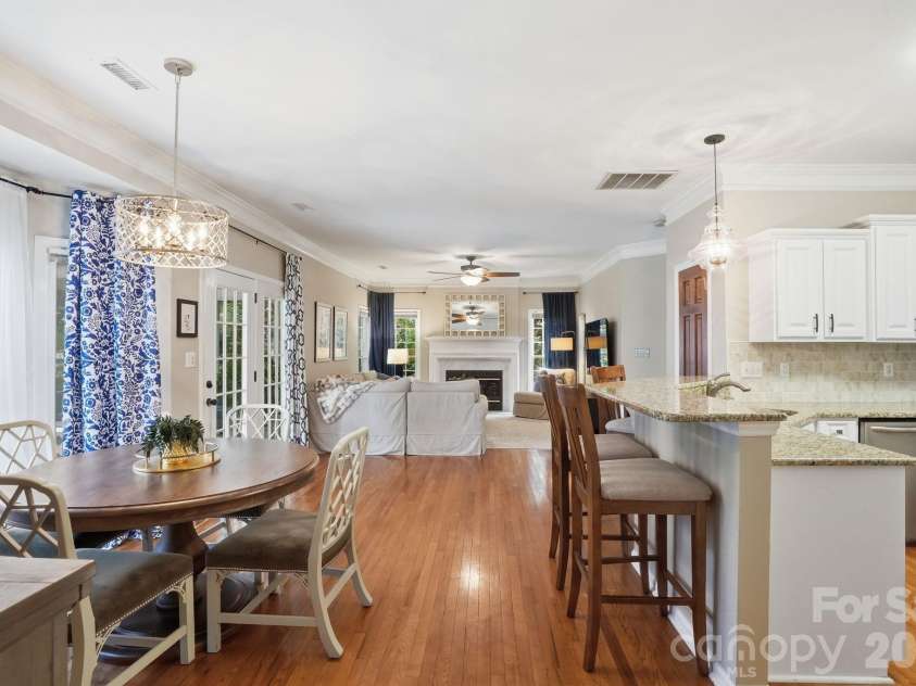 19737 Beneteau Court, Cornelius, NC 28031.  MLS# CAR4391475, YatesRealty ID 32794. 