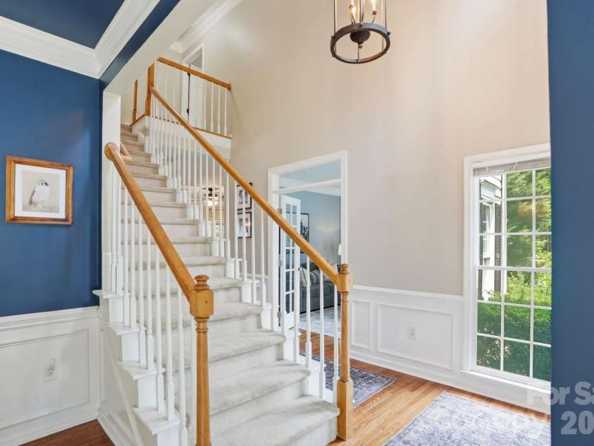 19737 Beneteau Court, Cornelius, NC 28031.  MLS# CAR4391475, YatesRealty ID 32794. Entry