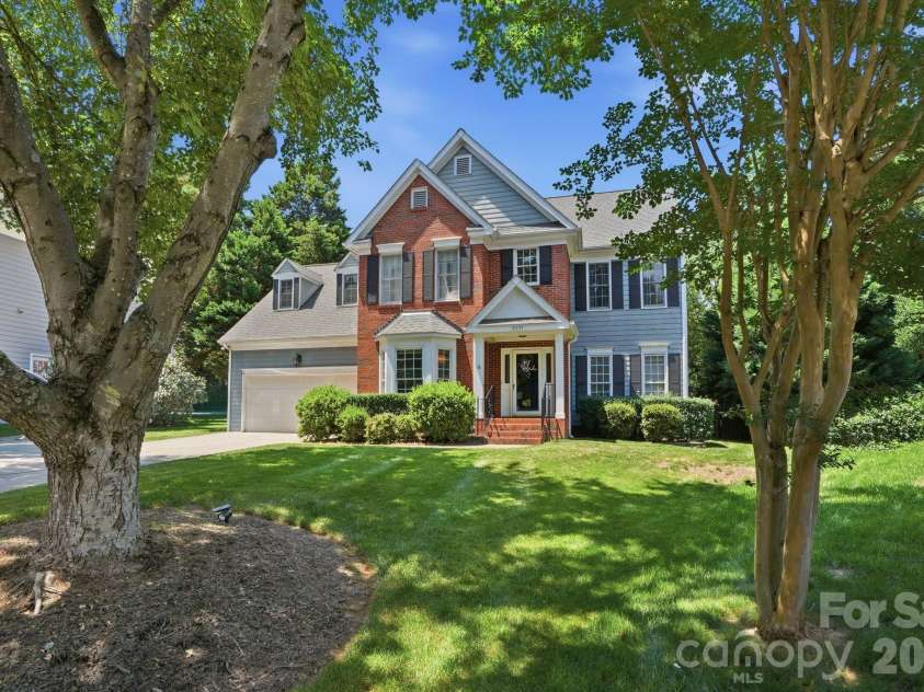 19737 Beneteau Court, Cornelius, NC 28031.  MLS# CAR4391475, YatesRealty ID 32794. Front