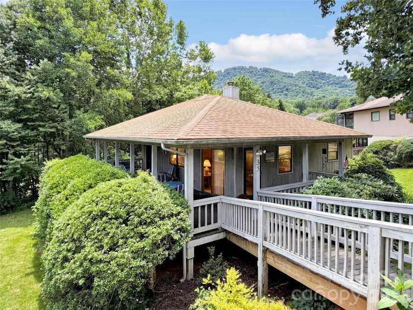 35 Talon Court, Waynesville, NC 28786.  MLS# CAR4395110, YatesRealty ID 32795. 