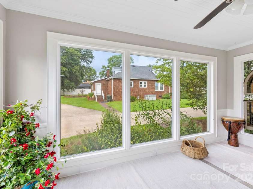 610 Main Street, Cherryville, NC 28021.  MLS# CAR4278794, YatesRealty ID 32795. 