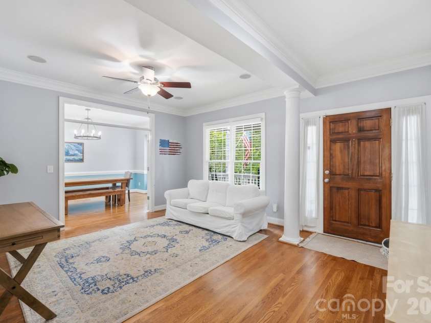 7702 Spanish Oaks Drive, Waxhaw, NC 28173.  MLS# CAR4391221, YatesRealty ID 32796. 