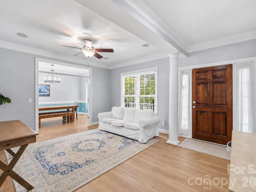 7702 Spanish Oaks Drive, Waxhaw, NC 28173.  MLS# CAR4429062, YatesRealty ID 32796. 