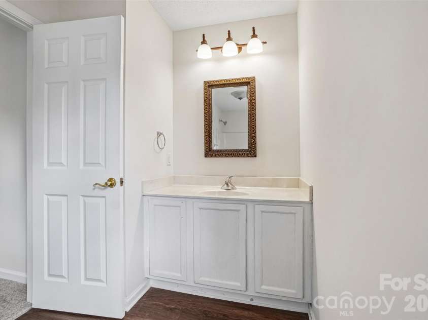 124 Karla Circle, Hendersonville, NC 28739.  MLS# CAR4395707, YatesRealty ID 32799. 