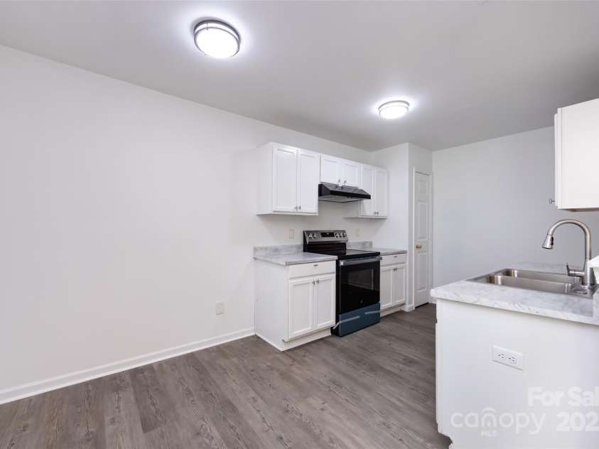 5343 Esther Lane, Charlotte, NC 28214.  MLS# CAR4261409, YatesRealty ID 328. 