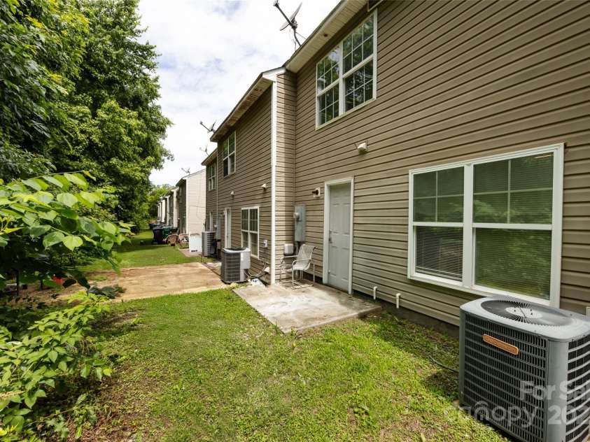 5343 Esther Lane, Charlotte, NC 28214.  MLS# CAR4261409, YatesRealty ID 328. 