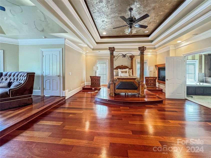 9100 Woodhall Lake Drive, Waxhaw, NC 28173.  MLS# CAR4151190, YatesRealty ID 328. 