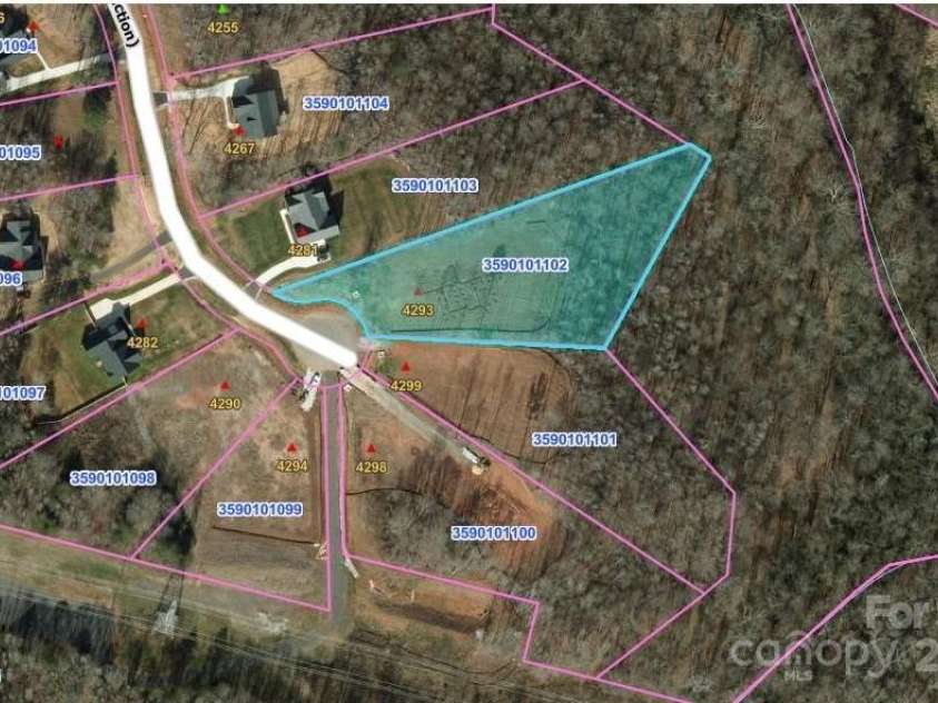 4293 Brandy Creek Court, Clover, SC 29710.  MLS# CAR4186871, YatesRealty ID 3280. 