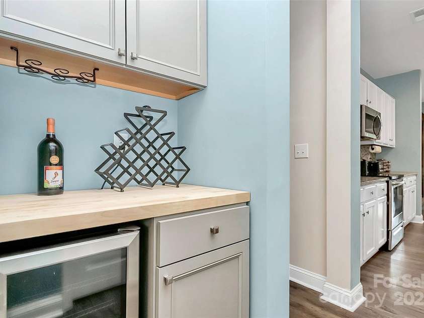 1014 Willow Grove Lane, York, SC 29745.  MLS# CAR4282256, YatesRealty ID 32800. 