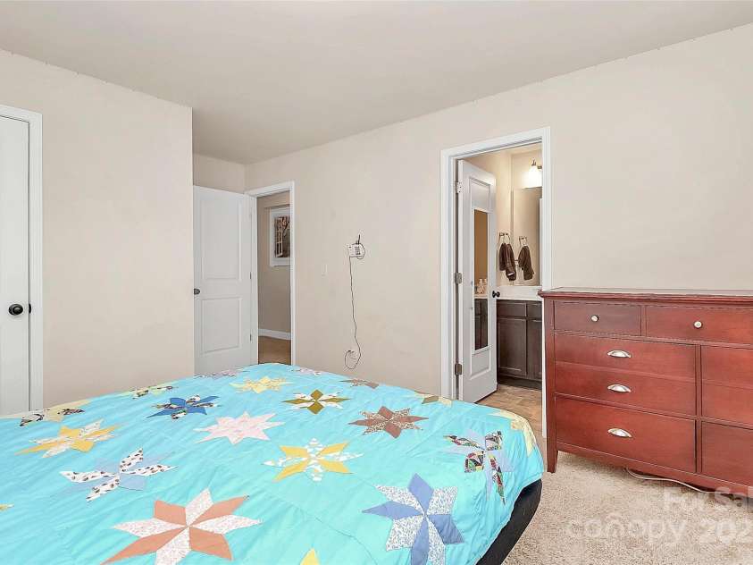 1014 Willow Grove Lane, York, SC 29745.  MLS# CAR4282256, YatesRealty ID 32800. 