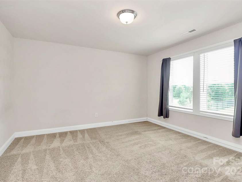 1014 Willow Grove Lane, York, SC 29745.  MLS# CAR4282256, YatesRealty ID 32800. 