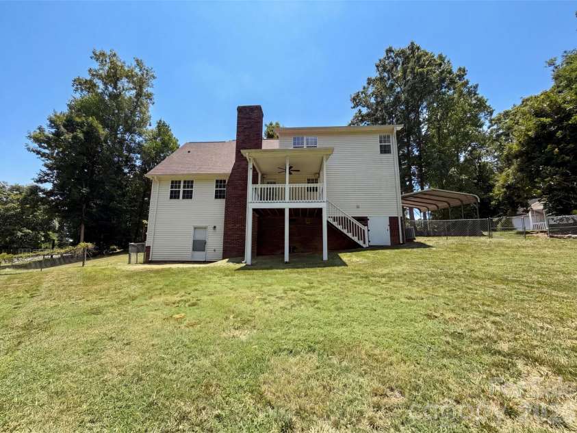 311 Hickory Wood Drive, Kannapolis, NC 28083.  MLS# CAR4396574, YatesRealty ID 32800. 