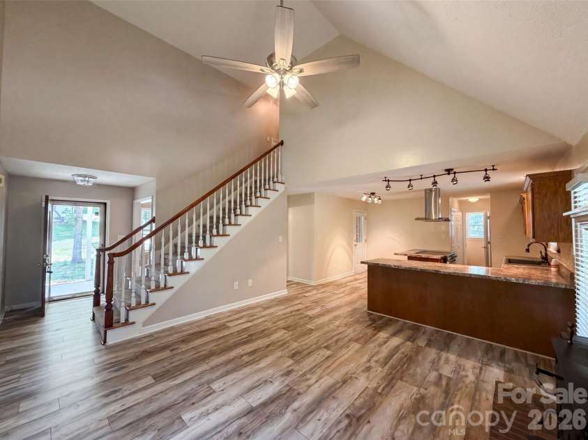 311 Hickory Wood Drive, Kannapolis, NC 28083.  MLS# CAR4396574, YatesRealty ID 32800. 