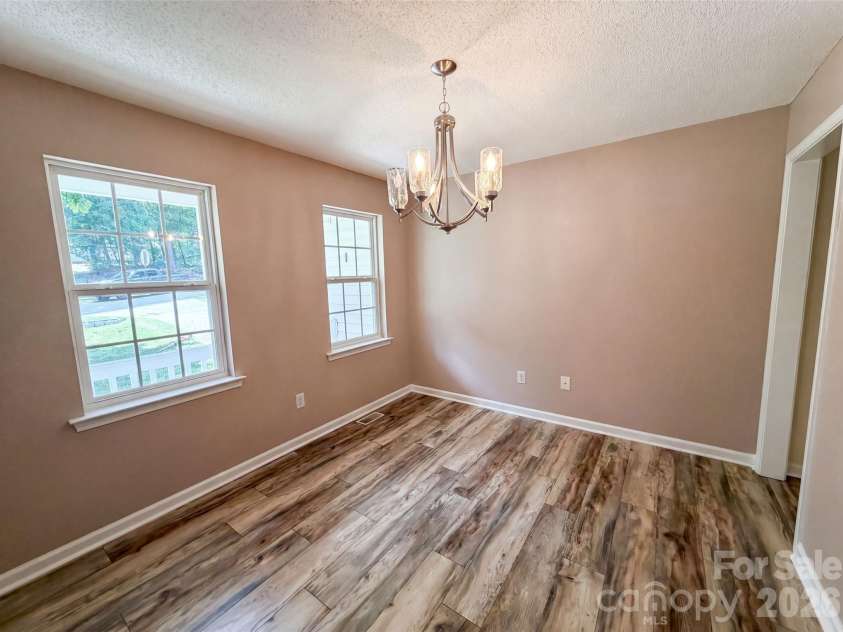 311 Hickory Wood Drive, Kannapolis, NC 28083.  MLS# CAR4396574, YatesRealty ID 32800. 
