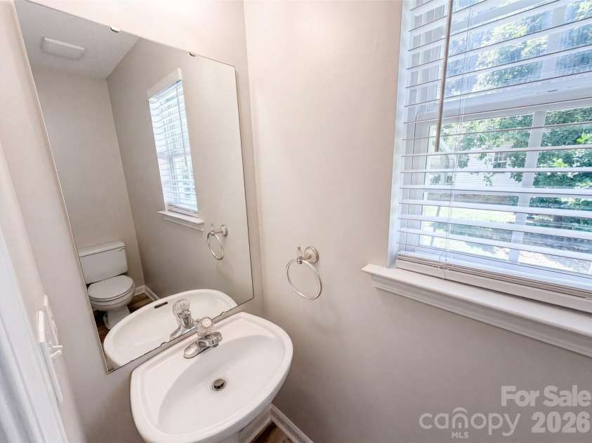 311 Hickory Wood Drive, Kannapolis, NC 28083.  MLS# CAR4396574, YatesRealty ID 32800. 
