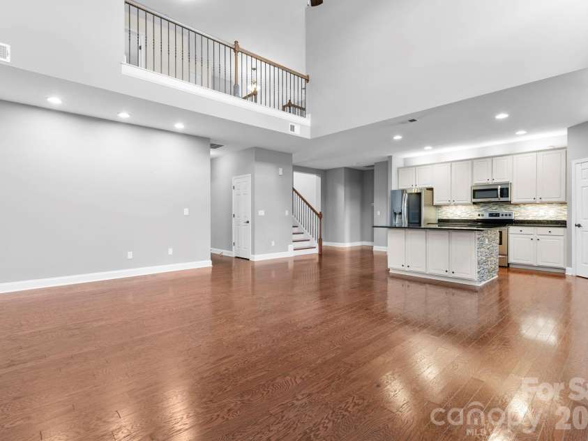 181 Alligator Drive, Fletcher, NC 28732.  MLS# CAR4387461, YatesRealty ID 32801. 