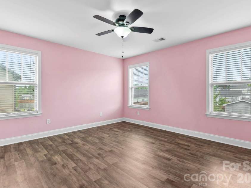 181 Alligator Drive, Fletcher, NC 28732.  MLS# CAR4387461, YatesRealty ID 32801. 
