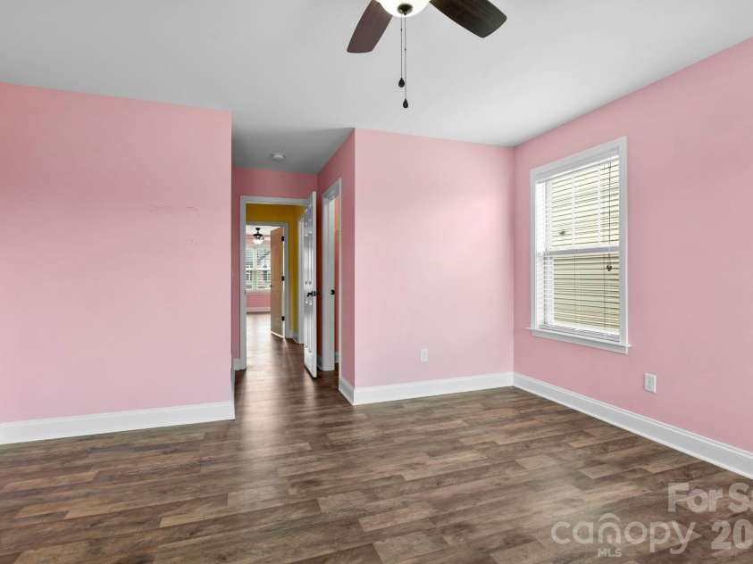 181 Alligator Drive, Fletcher, NC 28732.  MLS# CAR4387461, YatesRealty ID 32801. 
