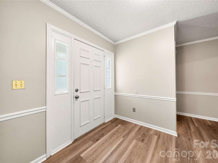628 Bellows Lane, Charlotte, NC 28270.  MLS# CAR4397213, YatesRealty ID 32802. 