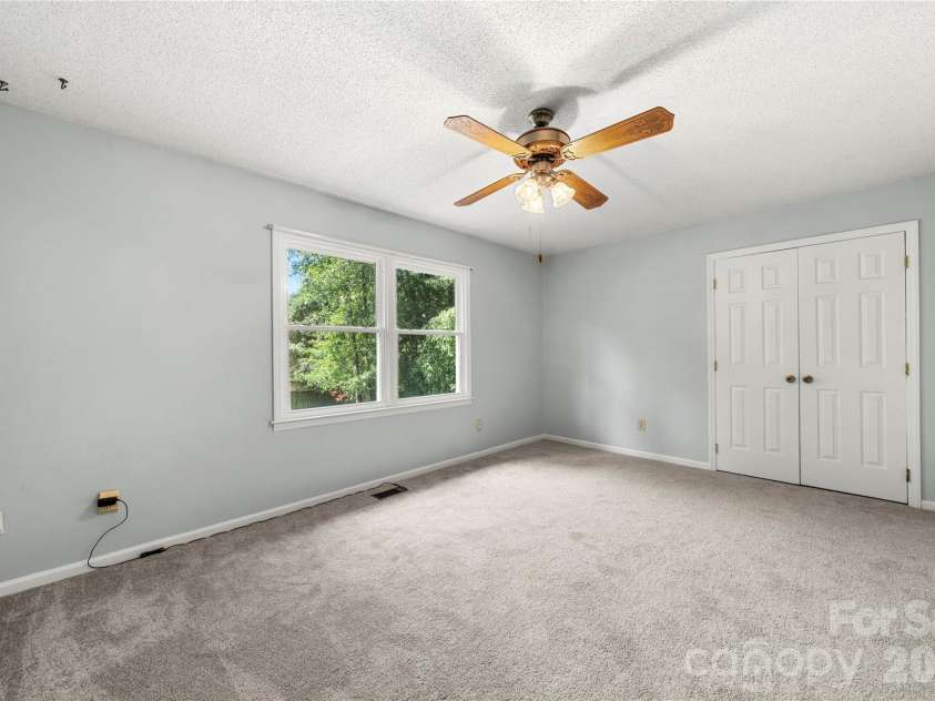 628 Bellows Lane, Charlotte, NC 28270.  MLS# CAR4397213, YatesRealty ID 32802. 