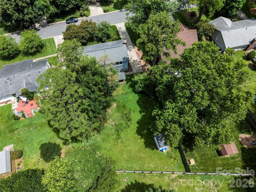 628 Bellows Lane, Charlotte, NC 28270.  MLS# CAR4397213, YatesRealty ID 32802. 