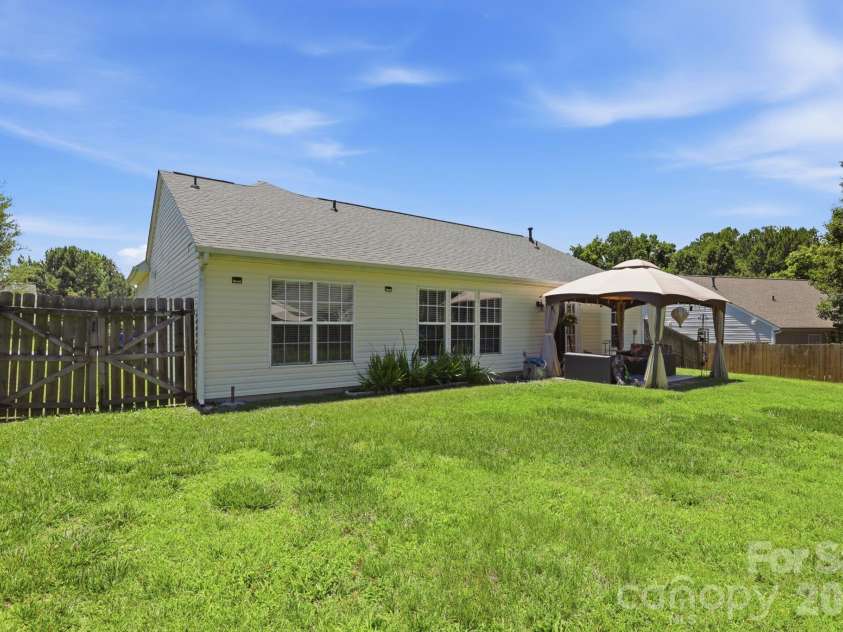144 Golden Valley Drive, Mooresville, NC 28115.  MLS# CAR4396598, YatesRealty ID 32803. Backyard