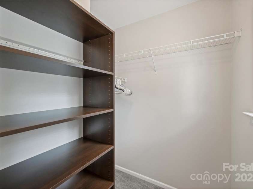 2104 Vision Drive, Charlotte, NC 28203.  MLS# CAR4289701, YatesRealty ID 32803. 