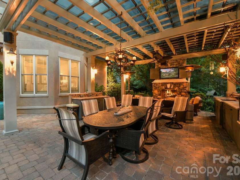 1656 Brawley School Road, Mooresville, NC 28117.  MLS# CAR4396530, YatesRealty ID 32804. 