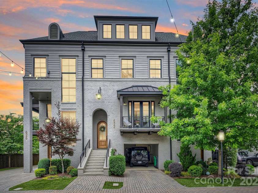 622 Mattie Rose Lane, Charlotte, NC 28204.  MLS# CAR4270567, YatesRealty ID 32804. 