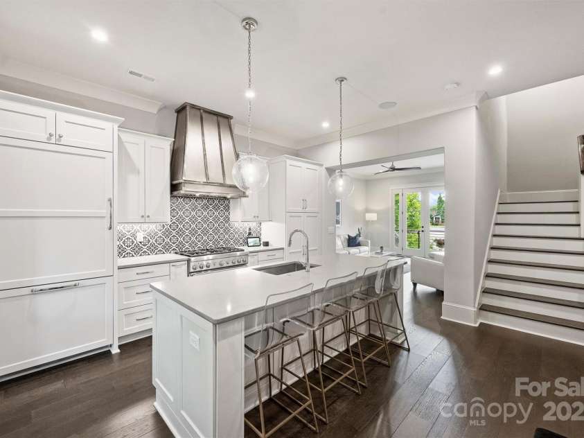 622 Mattie Rose Lane, Charlotte, NC 28204.  MLS# CAR4270567, YatesRealty ID 32804. 