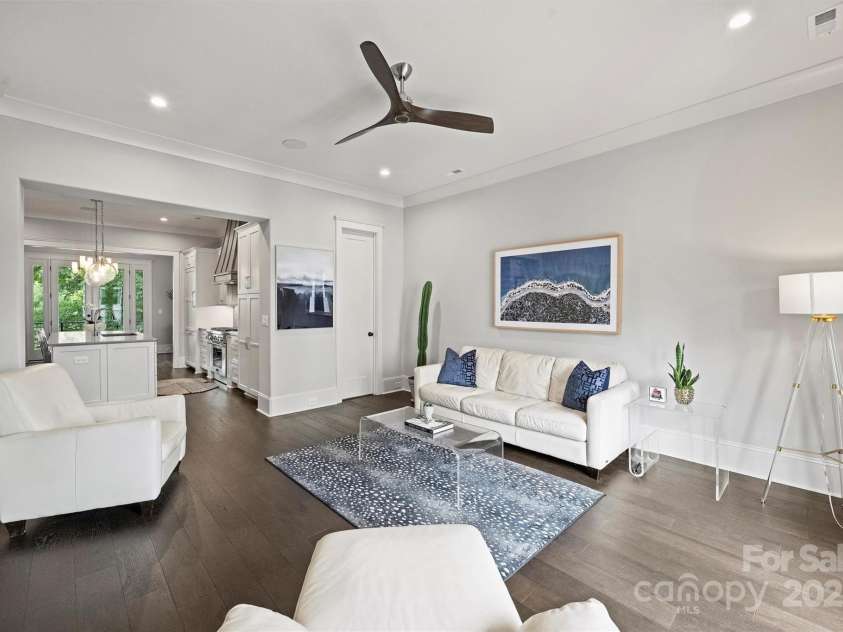 622 Mattie Rose Lane, Charlotte, NC 28204.  MLS# CAR4270567, YatesRealty ID 32804. 