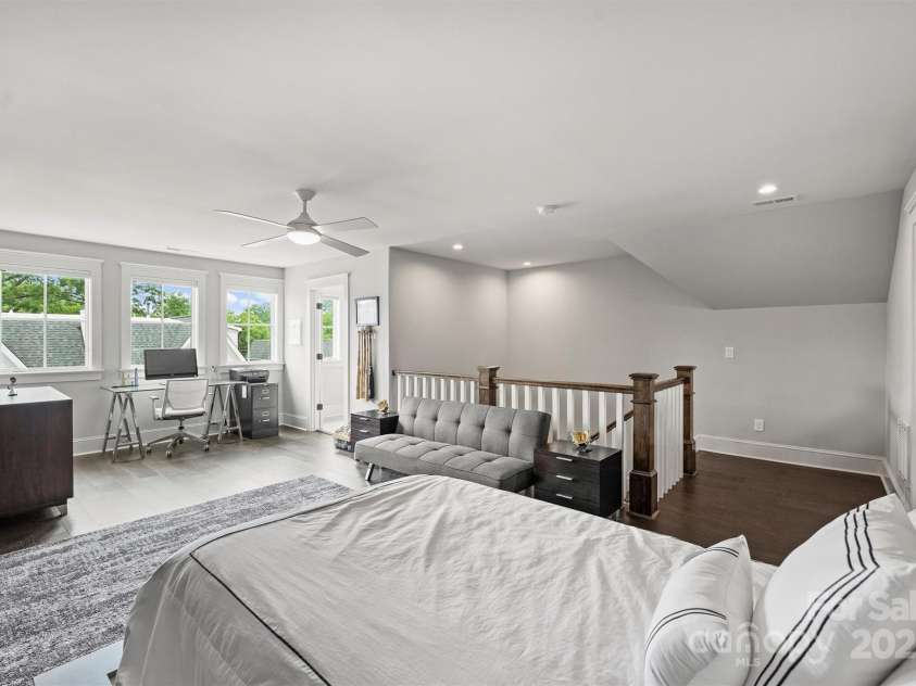 622 Mattie Rose Lane, Charlotte, NC 28204.  MLS# CAR4270567, YatesRealty ID 32804. 