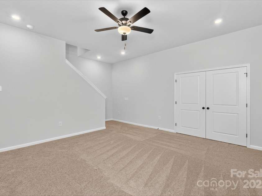 1982 Davidson Avenue, Gastonia, NC 28052.  MLS# CAR4287991, YatesRealty ID 32805. 