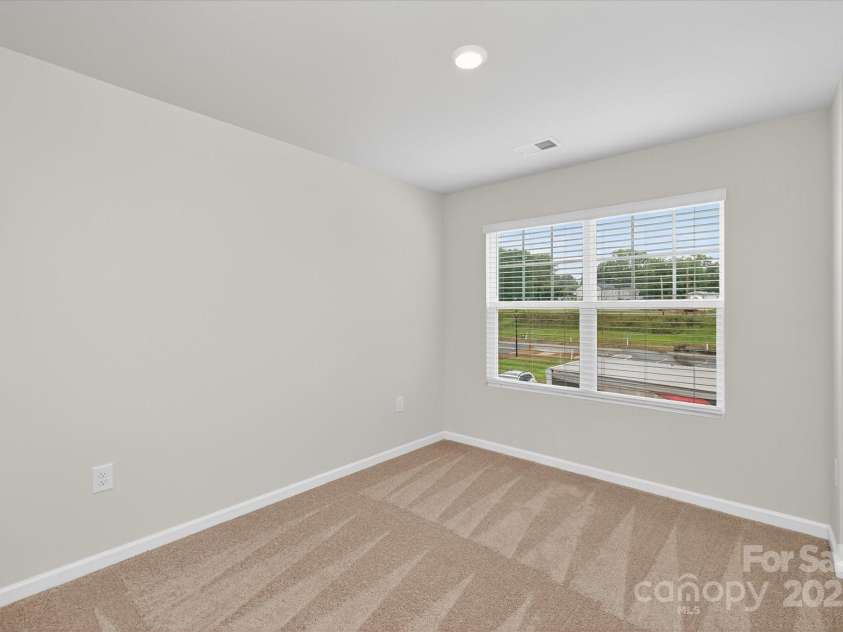 1982 Davidson Avenue, Gastonia, NC 28052.  MLS# CAR4287991, YatesRealty ID 32805. 