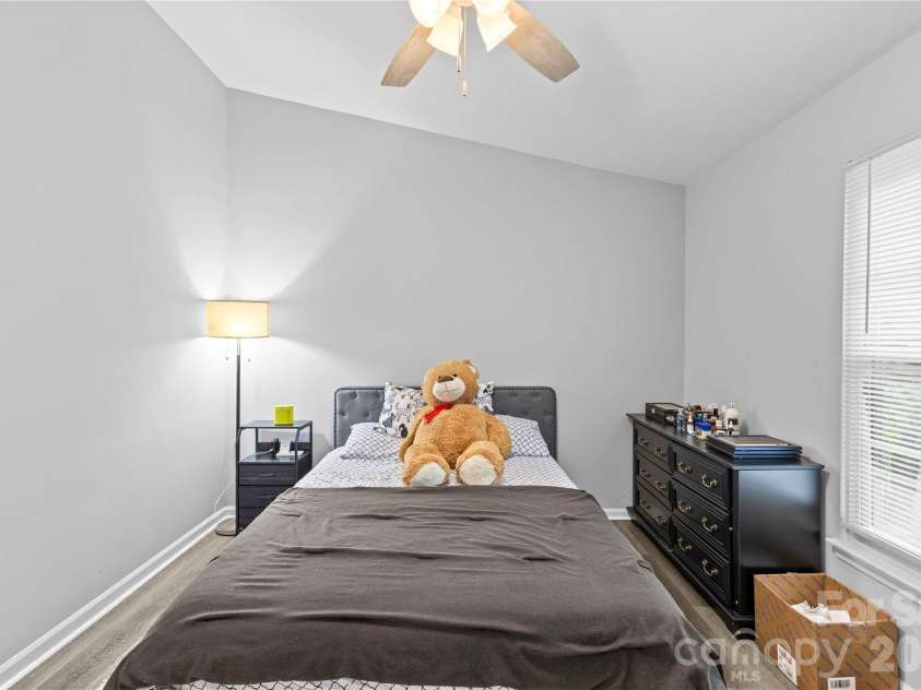 7130 Bluff Wood Cove, Charlotte, NC 28212.  MLS# CAR4396843, YatesRealty ID 32806. 