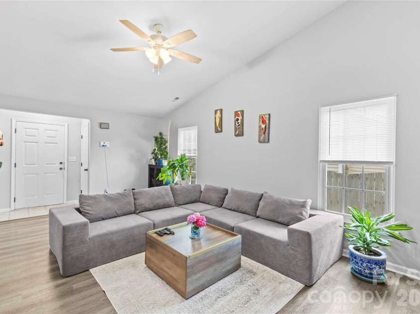 7130 Bluff Wood Cove, Charlotte, NC 28212.  MLS# CAR4396843, YatesRealty ID 32806. 