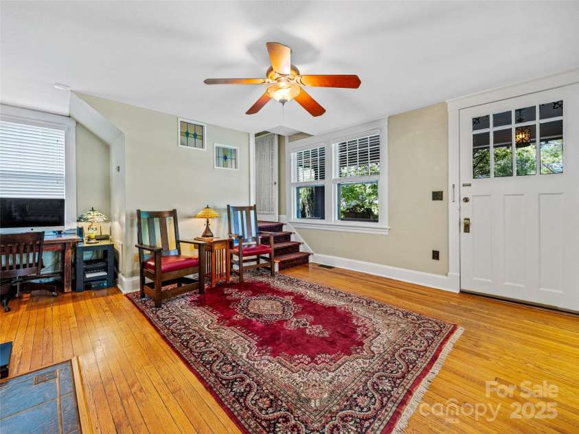 15 Pearson Drive, Asheville, NC 28801.  MLS# CAR4280031, YatesRealty ID 32807. 