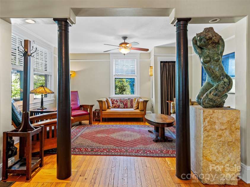 15 Pearson Drive, Asheville, NC 28801.  MLS# CAR4280031, YatesRealty ID 32807. Light & Bright Living Area