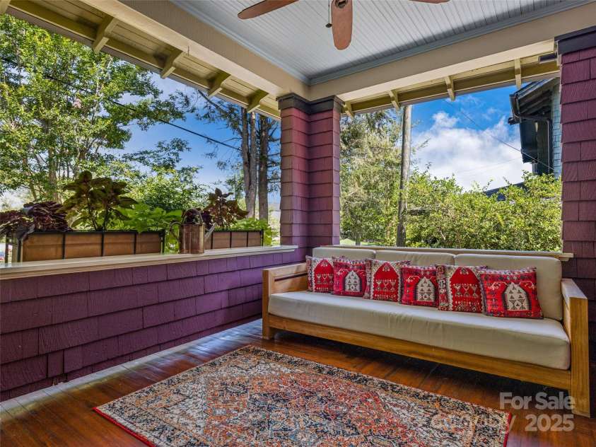 15 Pearson Drive, Asheville, NC 28801.  MLS# CAR4280031, YatesRealty ID 32807. Perfect place to read and rest.