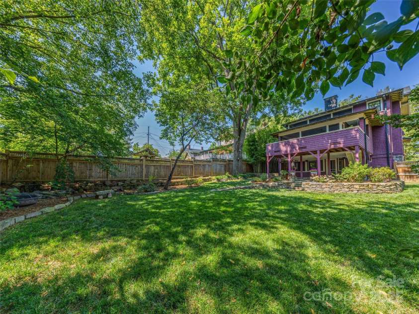 15 Pearson Drive, Asheville, NC 28801.  MLS# CAR4280031, YatesRealty ID 32807. Very spacious and peaceful