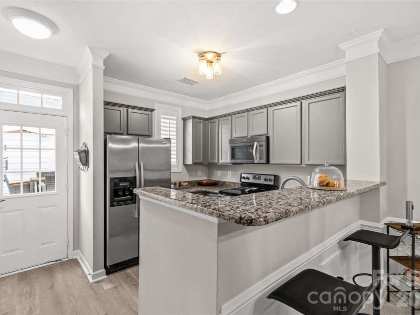 8935 Socata Way, Charlotte, NC 28269.  MLS# CAR4396819, YatesRealty ID 32807. 