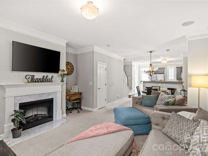8935 Socata Way, Charlotte, NC 28269.  MLS# CAR4396819, YatesRealty ID 32807. 