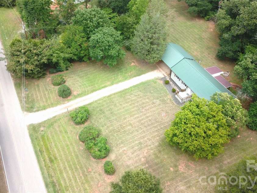7417 Waxhaw Creek Road, Waxhaw, NC 28173.  MLS# CAR4396386, YatesRealty ID 32808. 