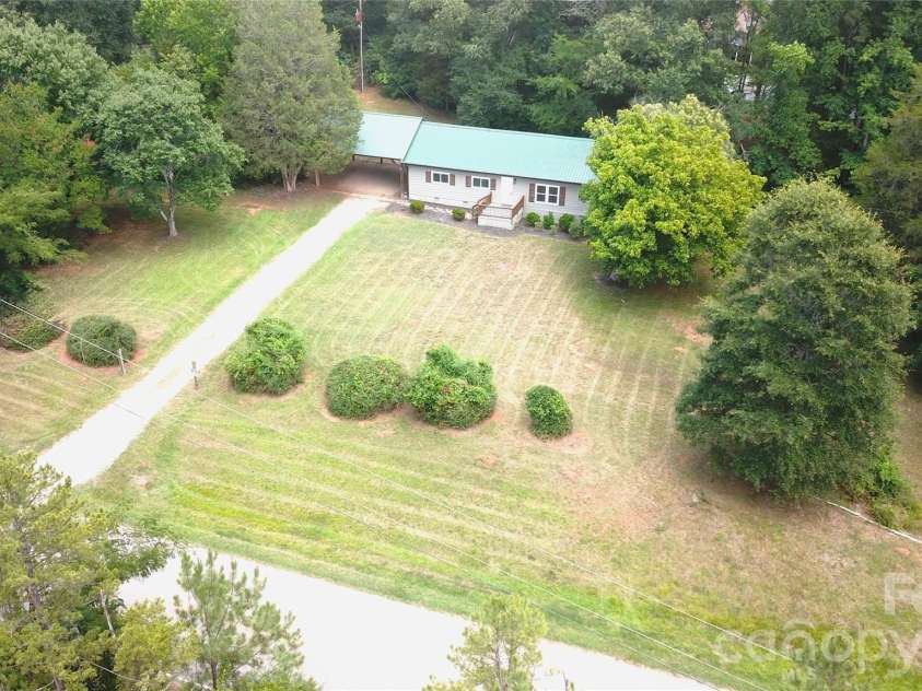 7417 Waxhaw Creek Road, Waxhaw, NC 28173.  MLS# CAR4396386, YatesRealty ID 32808. 