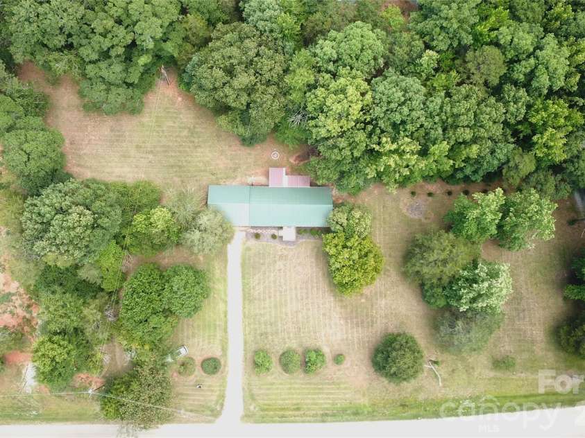7417 Waxhaw Creek Road, Waxhaw, NC 28173.  MLS# CAR4396386, YatesRealty ID 32808. 