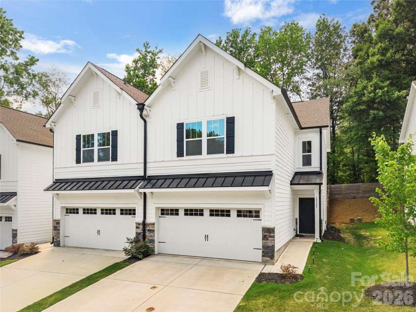 19755 Feriba Place, Cornelius, NC 28031.  MLS# CAR4395249, YatesRealty ID 32810. 
