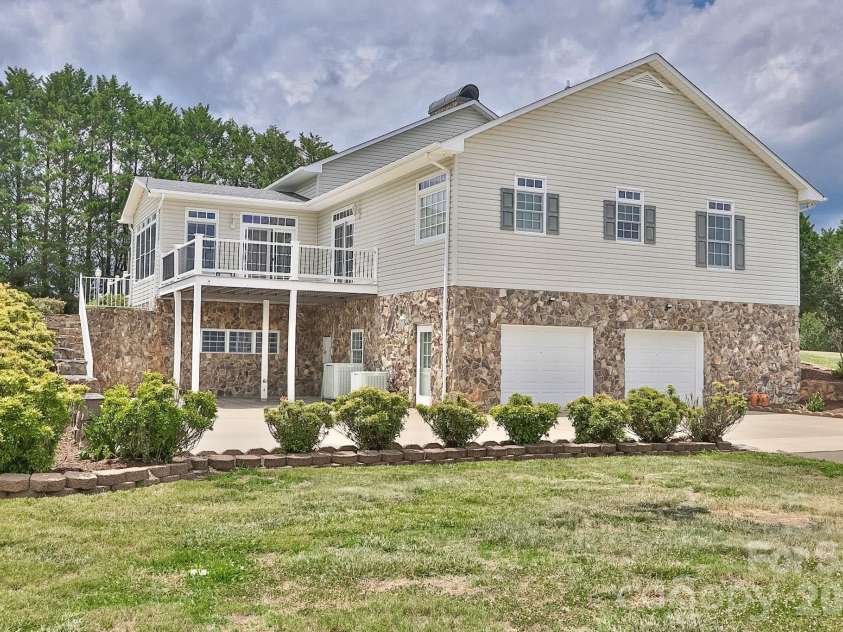 2726 Cedar Forest Road, Ronda, NC 28670.  MLS# CAR4395484, YatesRealty ID 32811. 